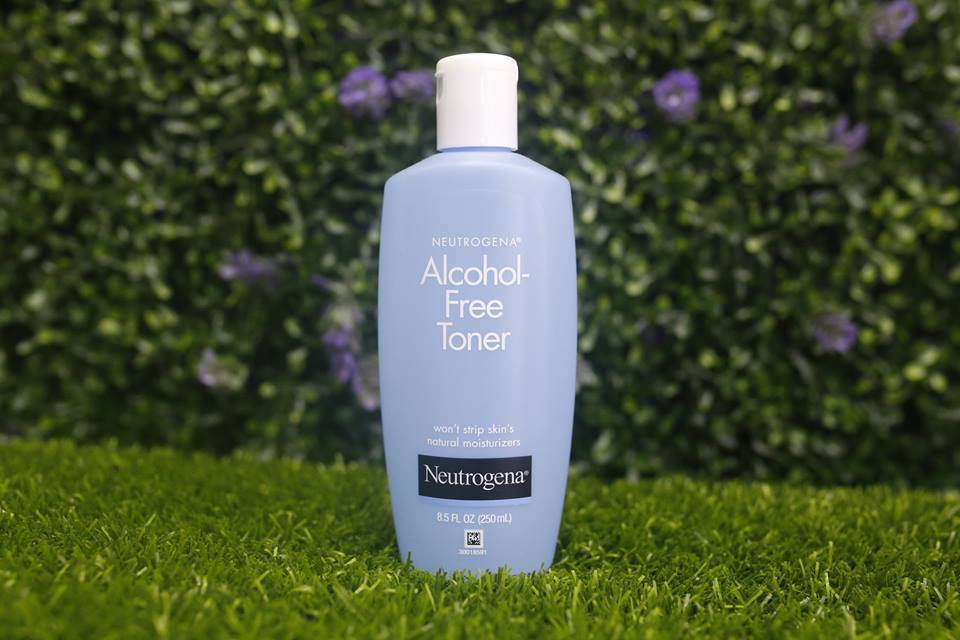 Nước hoa hồng NEUTROGENA Alcohol free